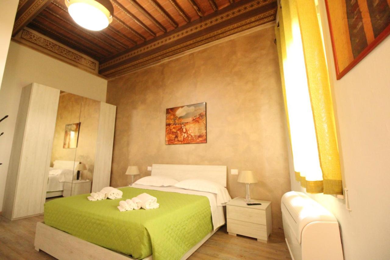 Ferienwohnung Nora'S House Siena Exterior foto